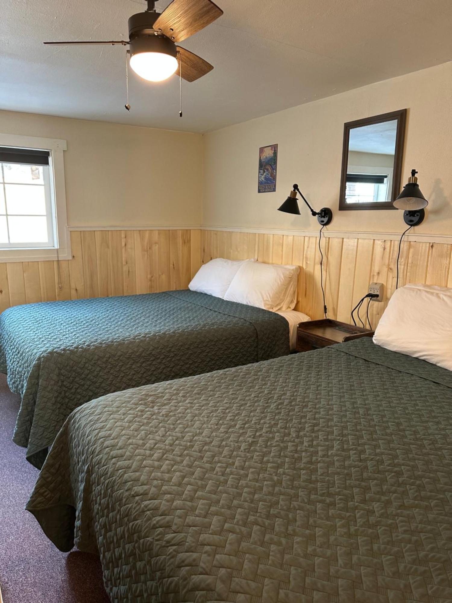 Deer Lodge レッドリバー 部屋 写真