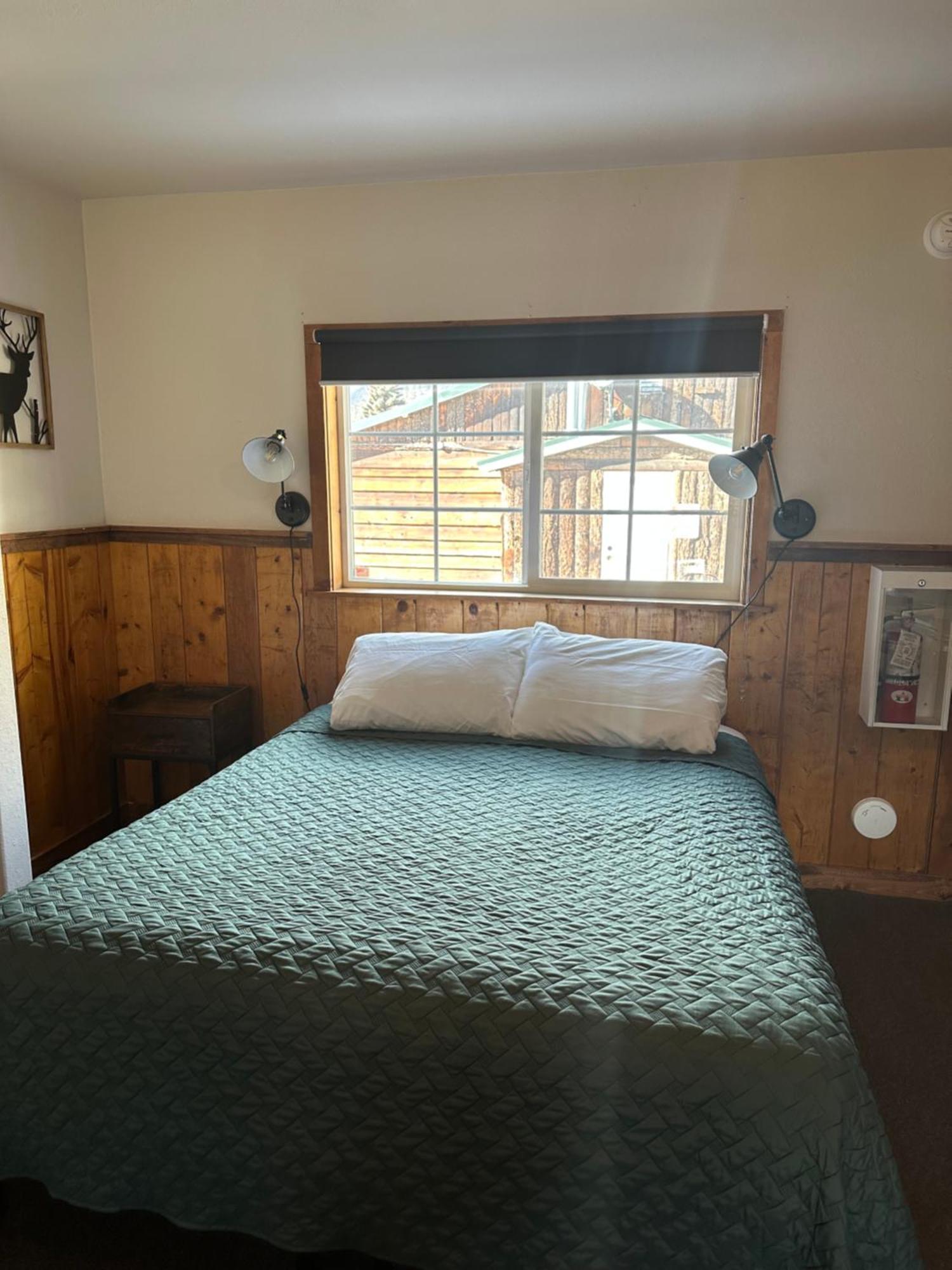 Deer Lodge レッドリバー 部屋 写真