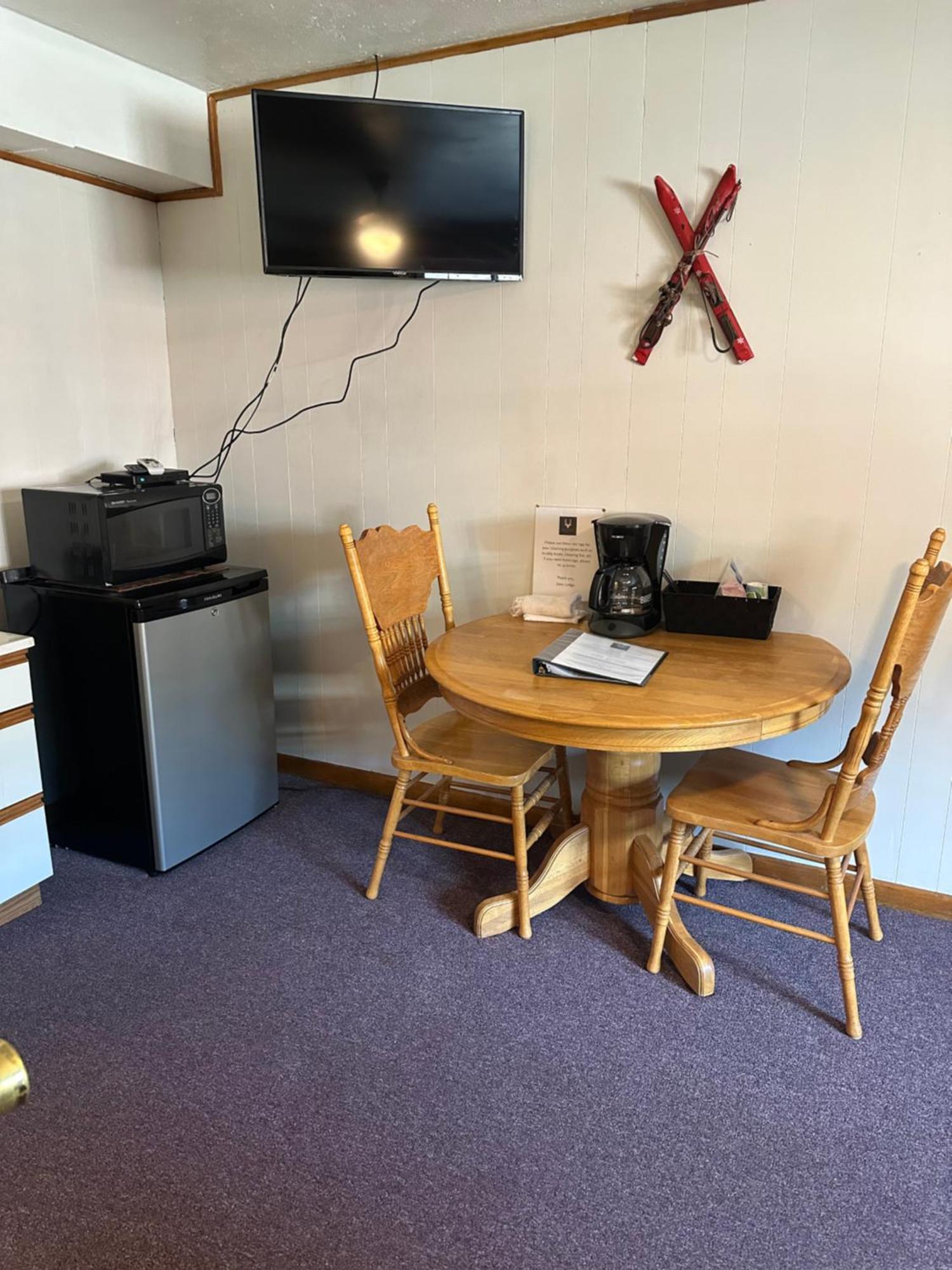 Deer Lodge レッドリバー 部屋 写真